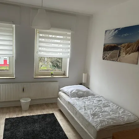 Hostel Schoene Monteurzimmer In Ruhiger Lage!